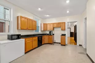 26 Lawrence Ave, Boston, MA 02121 - Photo 17