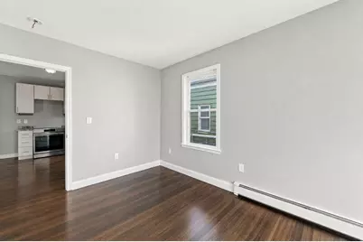 32 Park St, Salem, MA 01970 - Photo 13