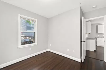 32 Park St, Salem, MA 01970 - Photo 15