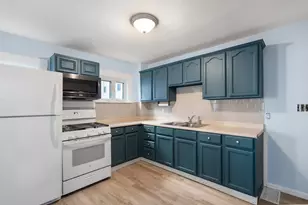 260 Phillips Ave, New Bedford, MA 02746 - Photo 11