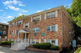 303 Broadway, Lynn, MA 01904 - Photo 17