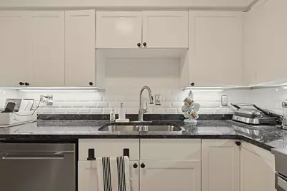 421 Neponset St #B, Norwood, MA 02062 - Photo 5