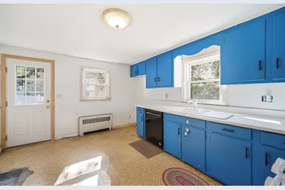 181 West St, Quincy, MA 02169 - Photo 5