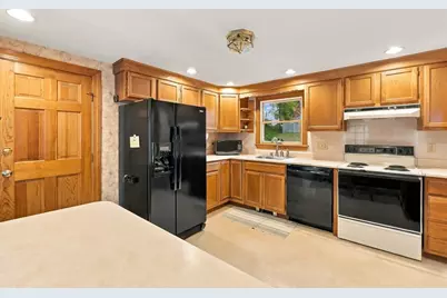 9 Beechwood Road, Ipswich, MA 01938 - Photo 15