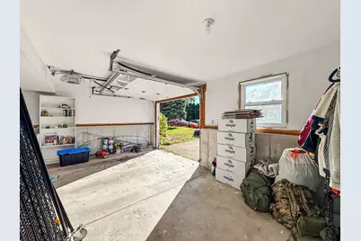 23 Iona Ave, Dracut, MA 01826 - Photo 23