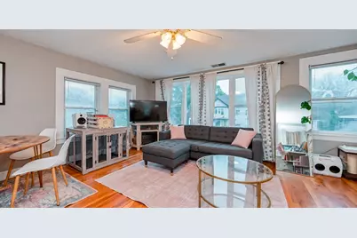 375 E Merrimack St #2, Lowell, MA 01852 - Photo 5