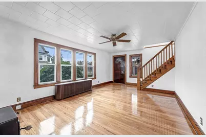 73 Santa Barbara St, Springfield, MA 01104 - Photo 5