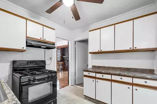 73 Santa Barbara St, Springfield, MA 01104 - Photo 15