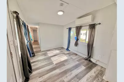 16 Pioneer Way, Springfield, MA 01119 - Photo 7