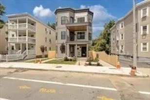 3915 Washington St, Boston, MA 02131 - Photo 15