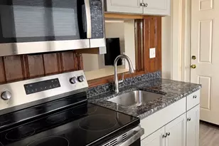 82 Verchild, Quincy, MA 02169 - Photo 5