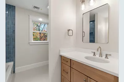 238 E Main St, Georgetown, MA 01833 - Photo 19
