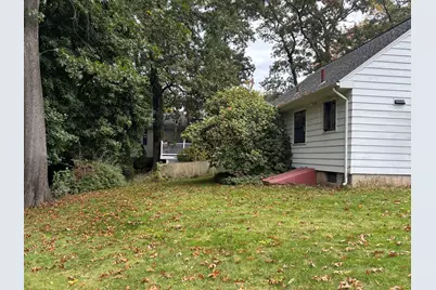 250 W Allen Ridge Rd, Springfield, MA 01118 - Photo 5