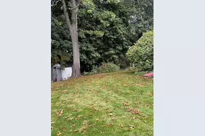 250 W Allen Ridge Rd, Springfield, MA 01118 - Photo 3