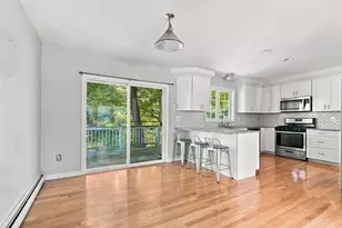 28 Erin Ct, New Bedford, MA 02745 - Photo 5