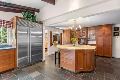 23 Eaglehead Rd, Manchester by the Sea, MA 01944 - Photo 3
