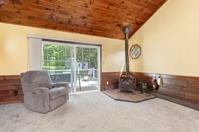 6 Tracey St, Acushnet, MA 02743 - Photo 27