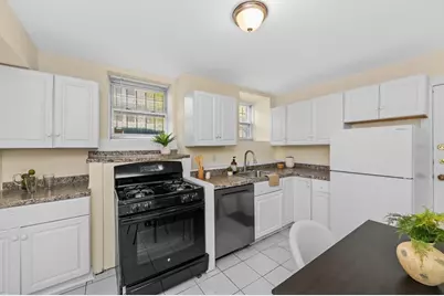 32 Glenville #A, Boston, MA 02134 - Photo 5