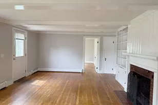 18 Taunton St, Plainville, MA 02762 - Photo 3