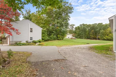 700 County St, Seekonk, MA 02771 - Photo 37