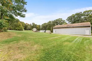 700 County St, Seekonk, MA 02771 - Photo 35