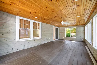 1018 Spring St, Palmer, MA 01069 - Photo 13