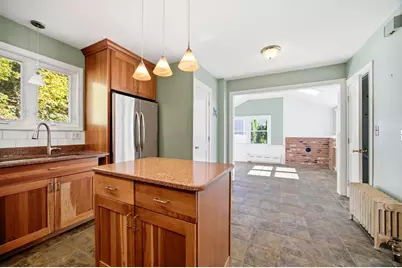 1018 Spring St, Palmer, MA 01069 - Photo 7
