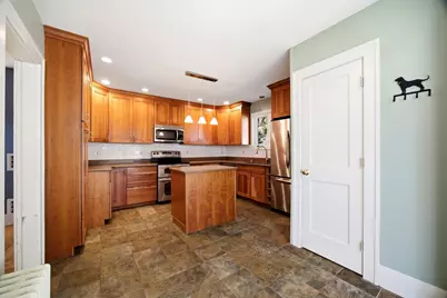1018 Spring St, Palmer, MA 01069 - Photo 5