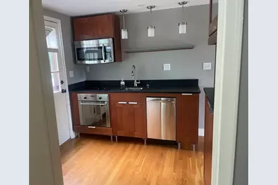 39 Prospect St #3, Marblehead, MA 01945 - Photo 5