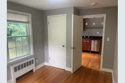 39 Prospect St #3, Marblehead, MA 01945 - Photo 3