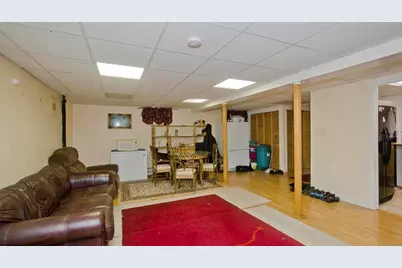 274 Gilbert Ave, Springfield, MA 01119 - Photo 19