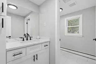 83 Thurlow St, Georgetown, MA 01833 - Photo 23