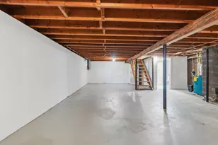 83 Thurlow St, Georgetown, MA 01833 - Photo 27