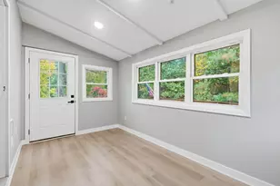 83 Thurlow St, Georgetown, MA 01833 - Photo 9