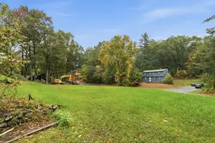 83 Thurlow St, Georgetown, MA 01833 - Photo 13