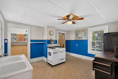 9 Fulton St, Fitchburg, MA 01420 - Photo 19