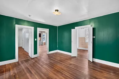9 Fulton St, Fitchburg, MA 01420 - Photo 5