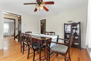 384 Abbott St, Springfield, MA 01118 - Photo 3