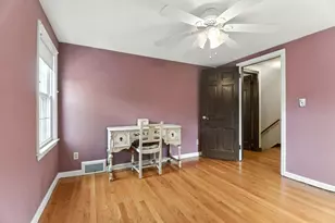 384 Abbott St, Springfield, MA 01118 - Photo 5