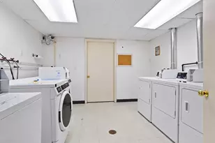 137 Pine St, Lowell, MA 01851 - Photo 5