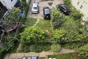 21 Lyon St, Boston, MA 02122 - Photo 37
