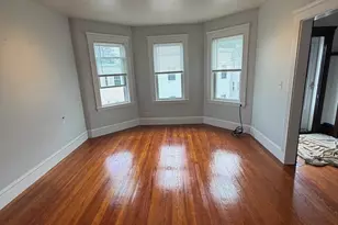 21 Lyon St, Boston, MA 02122 - Photo 25