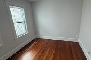 21 Lyon St, Boston, MA 02122 - Photo 13