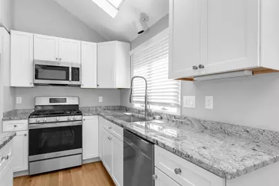 10 Magnolia Dr #10, Franklin, MA 02038 - Photo 3