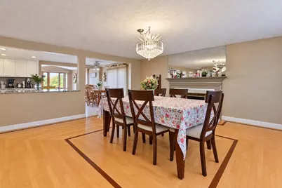 25 Venice Ave, Saugus, MA 01906 - Photo 15