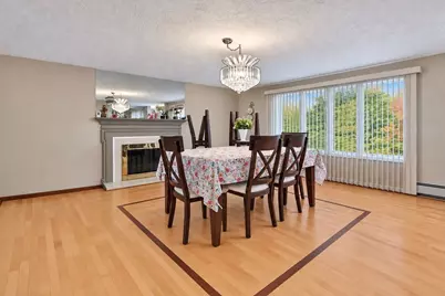 25 Venice Ave, Saugus, MA 01906 - Photo 13