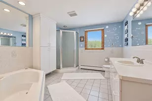 25 Venice Ave, Saugus, MA 01906 - Photo 21