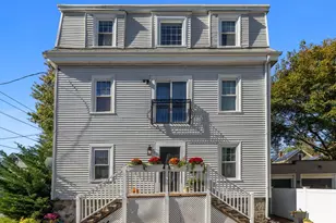 85 Albano St, Boston, MA 02131 - Photo 17