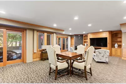 8 Hawk Hill Ln, Ipswich, MA 01938 - Photo 23