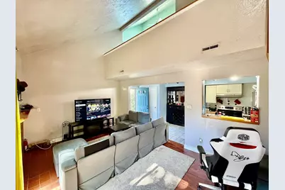 197 Lake St #15, Weymouth, MA 02189 - Photo 3